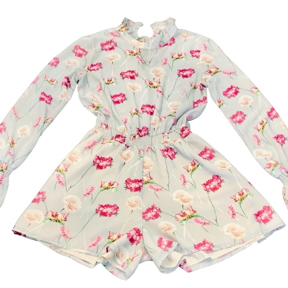 Endless Rose gray floral romper Sz s - Picture 1 of 13
